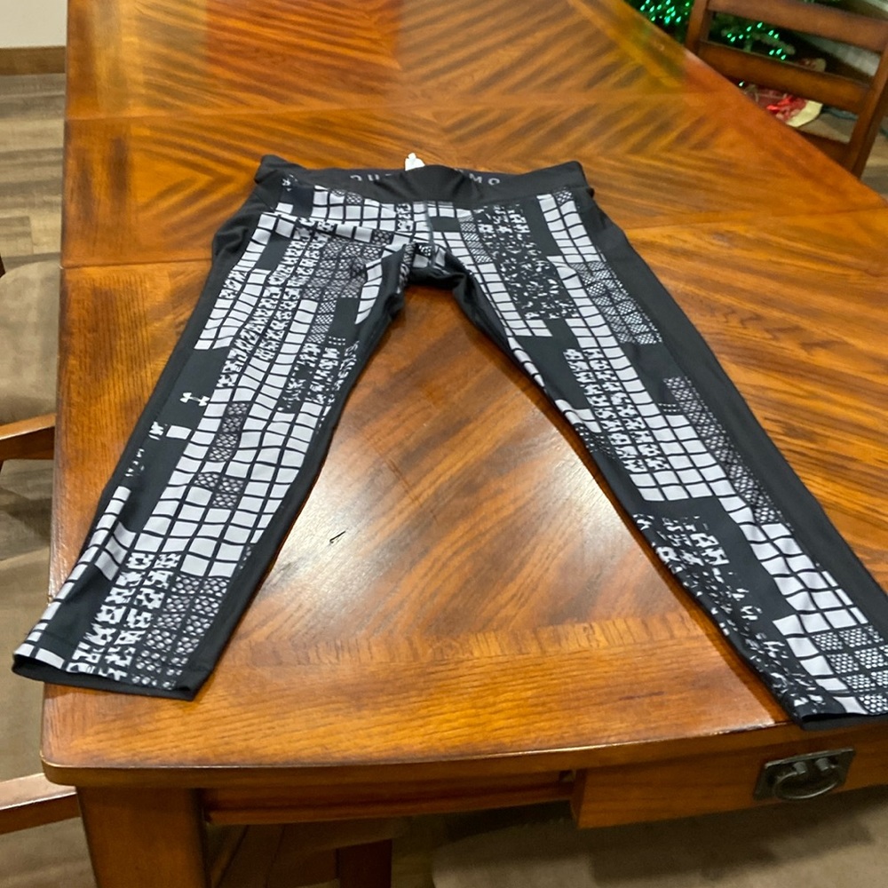 Under Armour heat gear